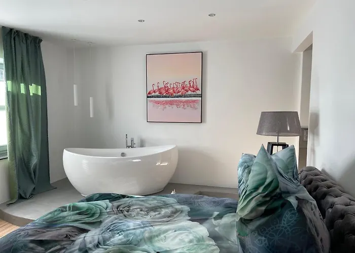 Lichtdurchflutetes Design - Appartement Guetersloh - 90 Qm