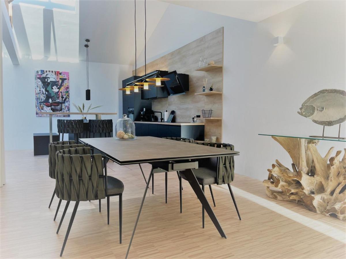 Lichtdurchflutetes Design - - 90 Qm Apartment