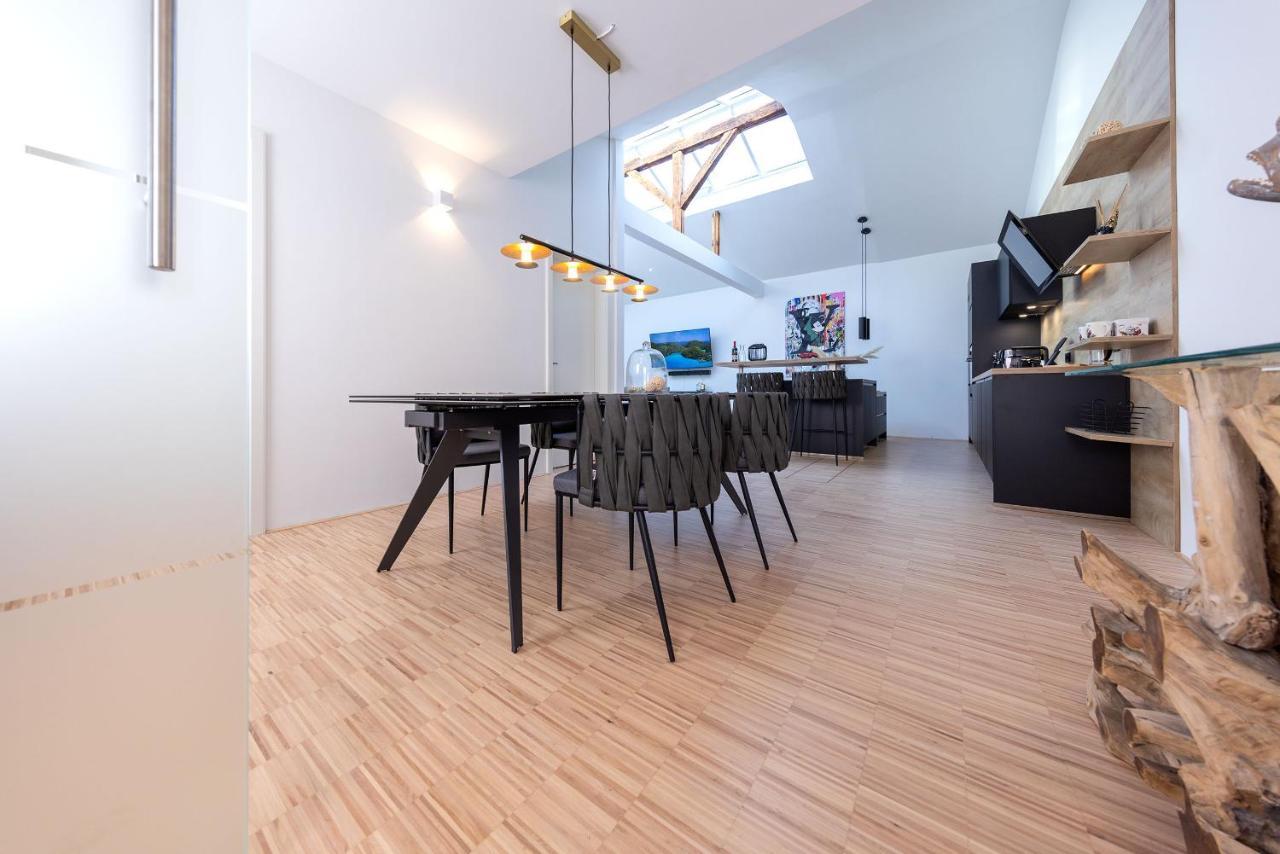 Apartment Lichtdurchflutetes Design - - 90 Qm *