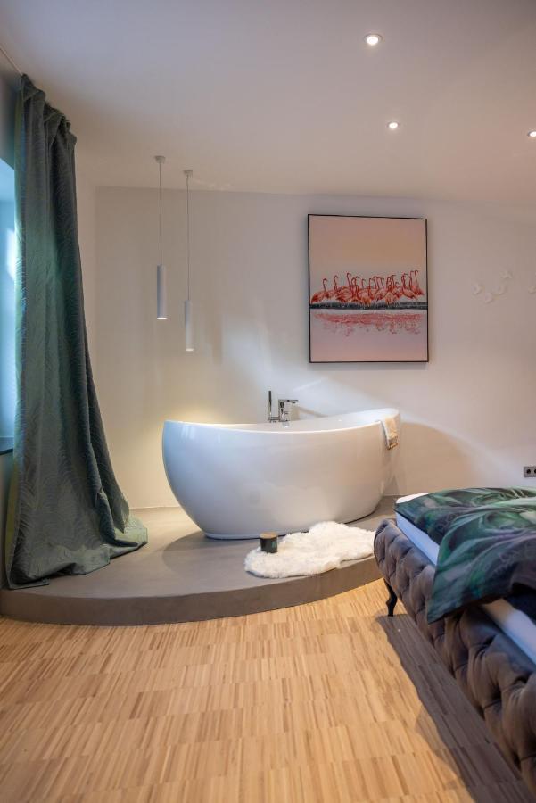 Apartment Lichtdurchflutetes Design - - 90 Qm